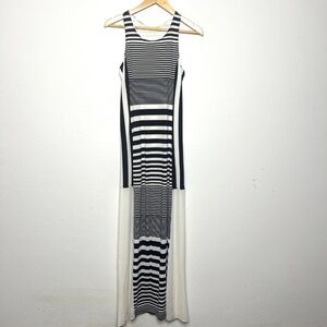 NWT Gianni Bini Maxi Dress Black and White Striped Pattern